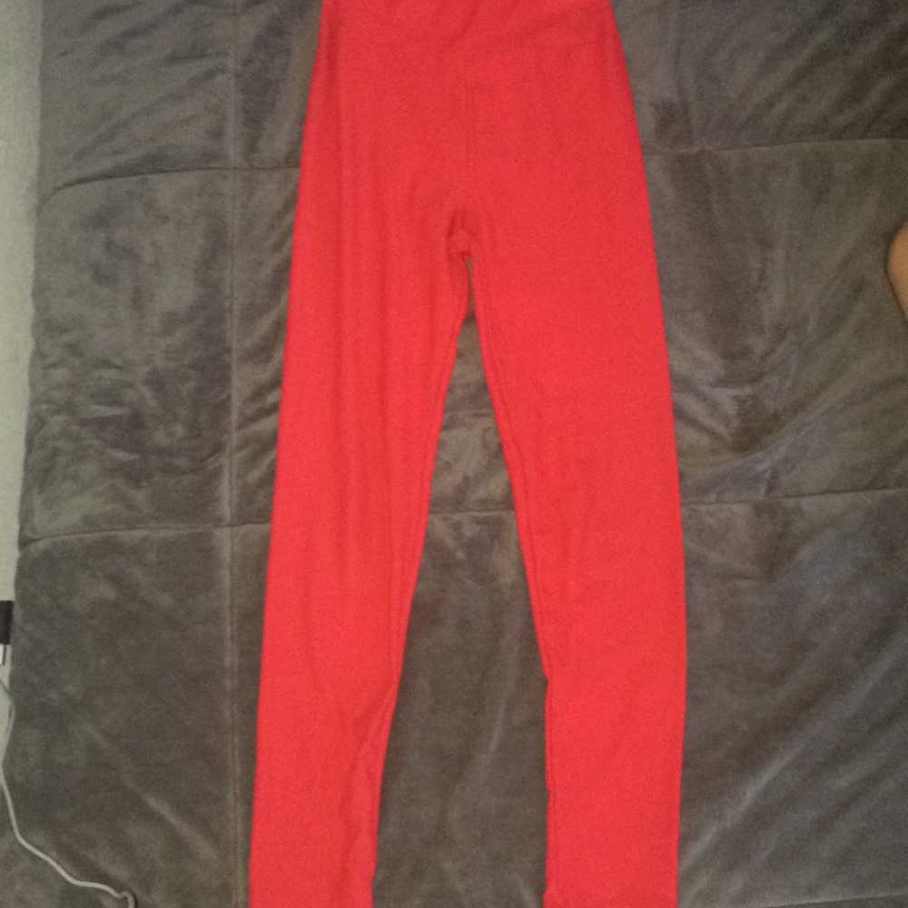 Solid red leggings
